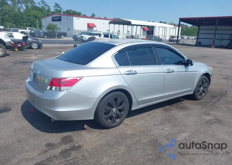 2008 Honda Accord 2.4 Ex z USA, uszkodzony, nr VIN JHMCP26798C003917
